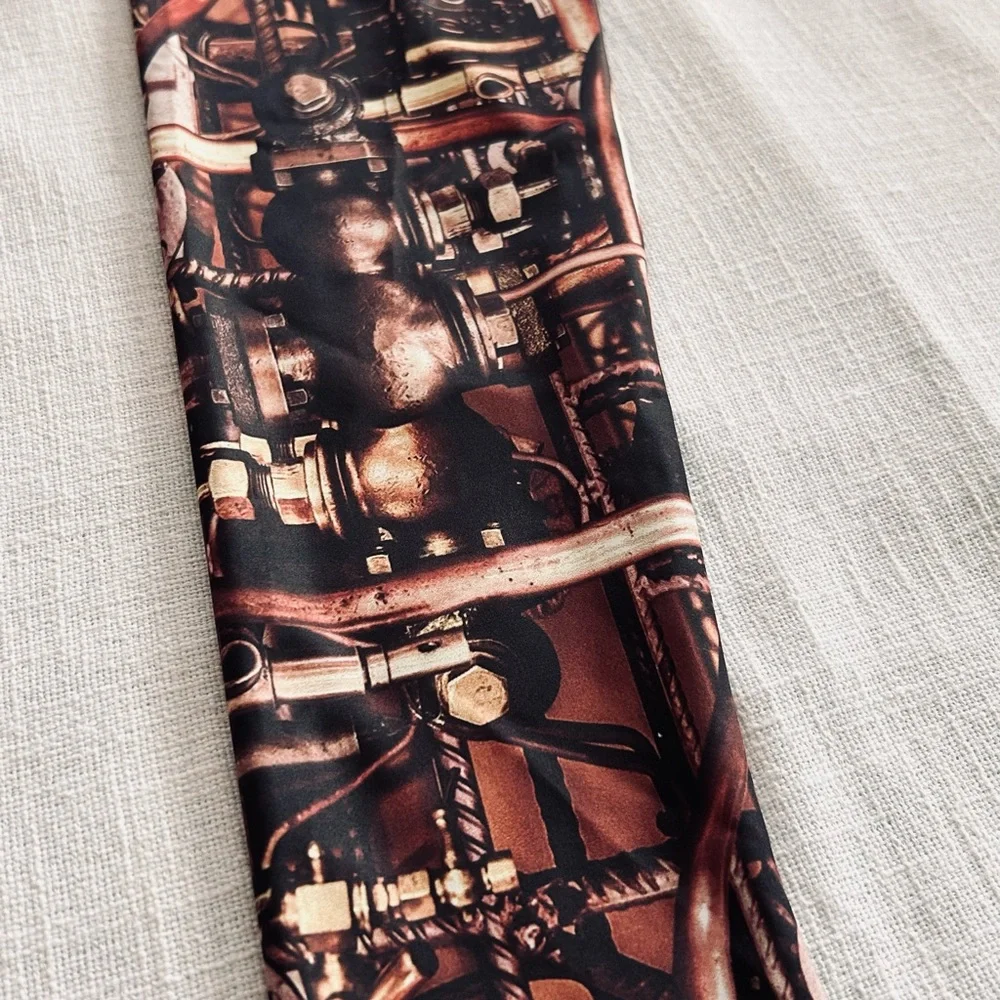 BlackMilk Size M Steampunk Mechanical Gear Print Leggings Industrial Gothic - Picture 4 of 4